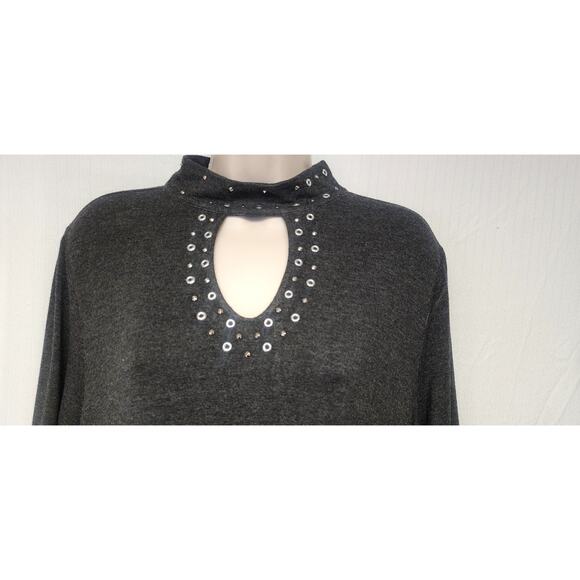 Belldini Stretch Embellished 3/4 Sleeves Tunic Gray Top Blouse Hanky Hem 2X - Picture 6 of 10